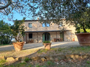 Podere Beccalorzo con piscina San Donato